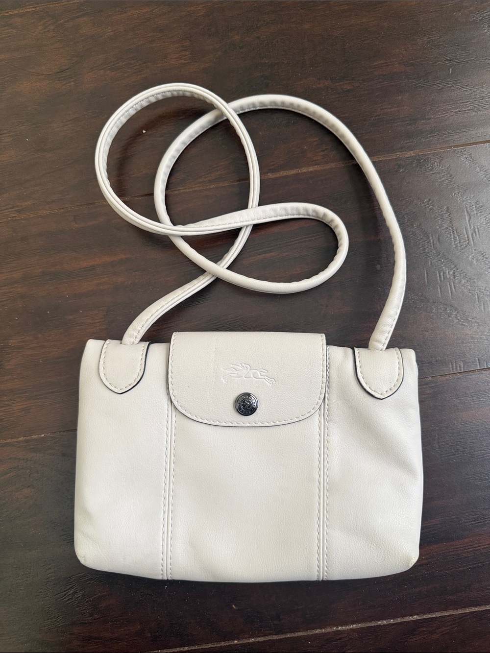 Longchamp le Pliage Cuir crossbody bag almost new off white cream lamb leather